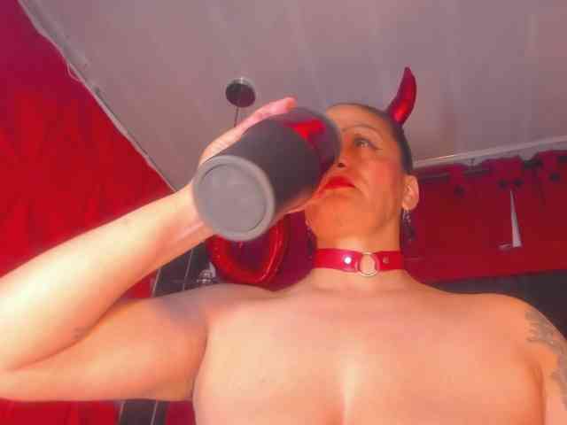 taylorhardcor webcam