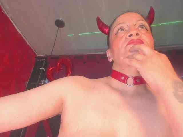 taylorhardcor webcam