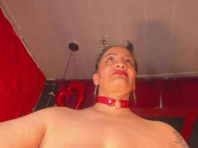 taylorhardcor Live Webcam on BongaCams