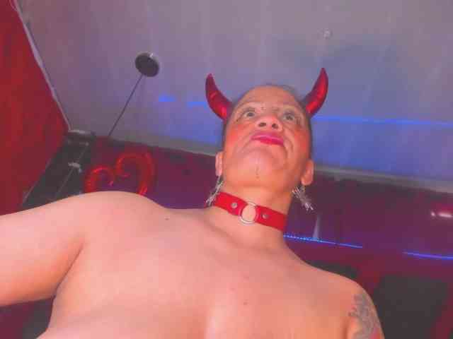 taylorhardcor webcam