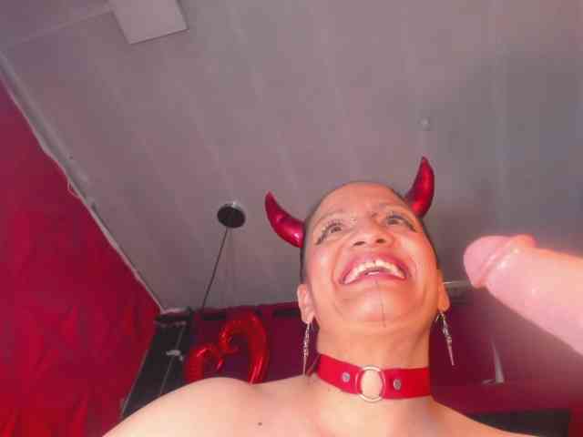 taylorhardcor webcam