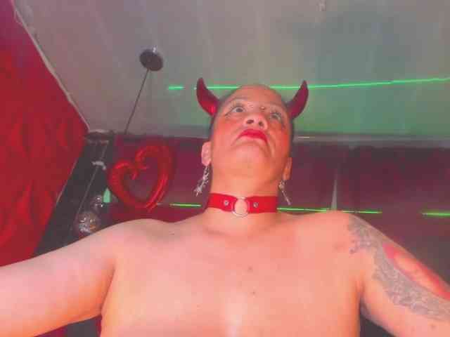 taylorhardcor webcam