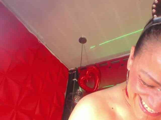 taylorhardcor webcam