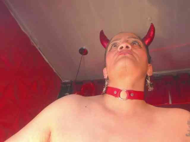 taylorhardcor webcam