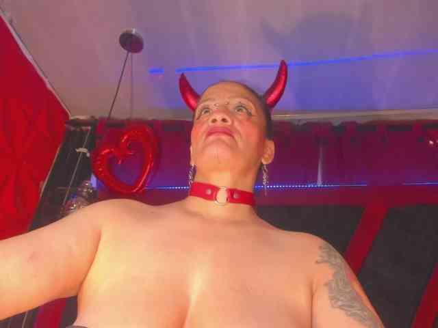 taylorhardcor webcam