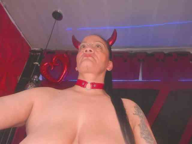 taylorhardcor webcam