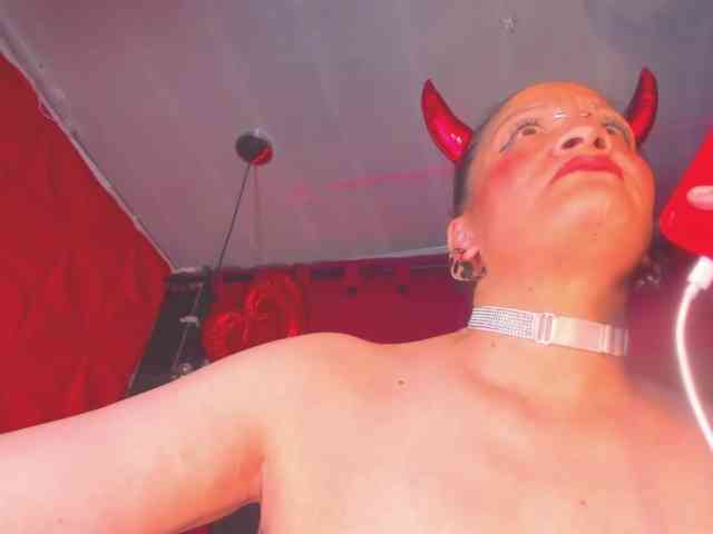 taylorhardcor webcam