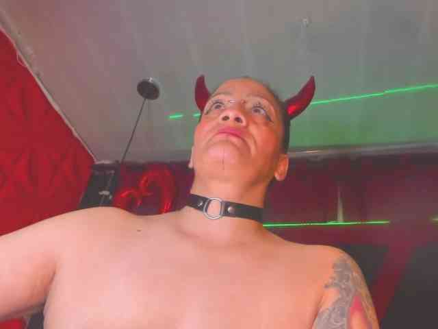taylorhardcor webcam
