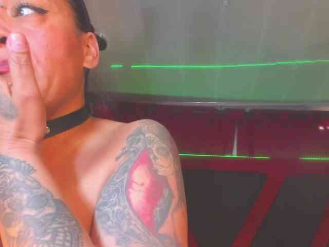 taylorhardcor webcam