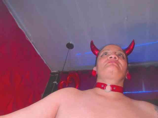 taylorhardcor webcam