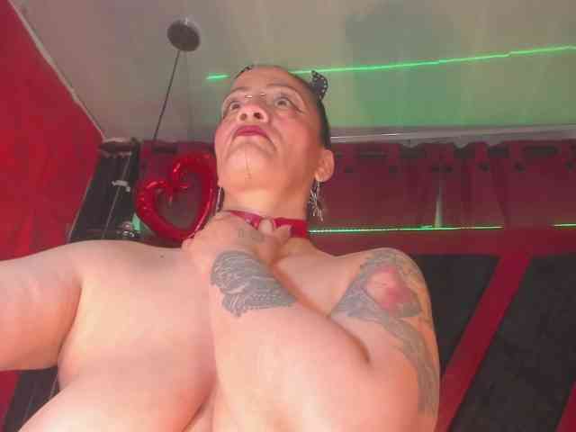 taylorhardcor webcam