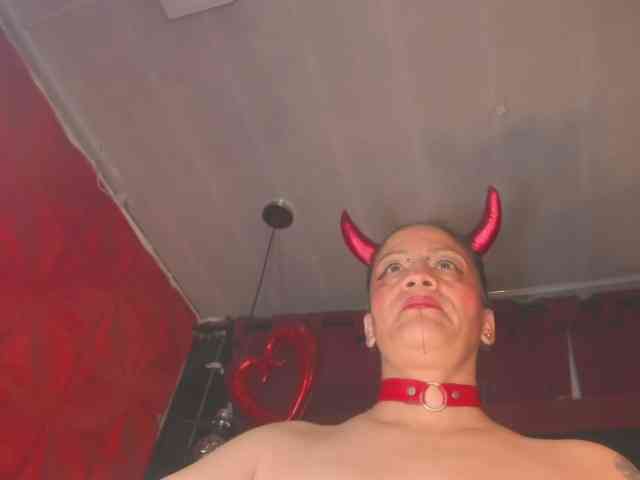 taylorhardcor webcam