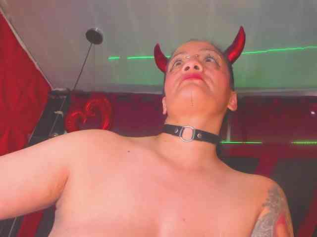 taylorhardcor webcam