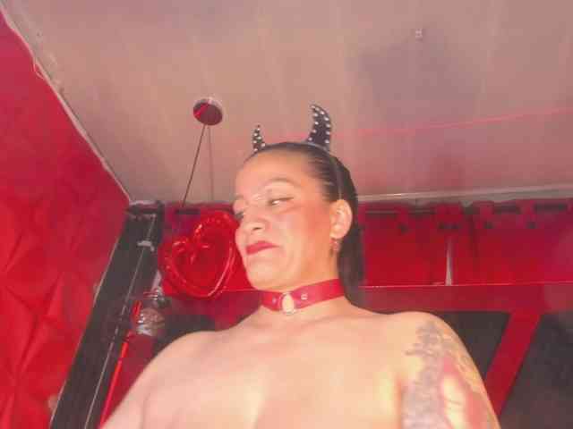 taylorhardcor webcam