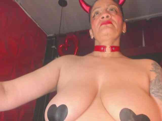 taylorhardcor webcam
