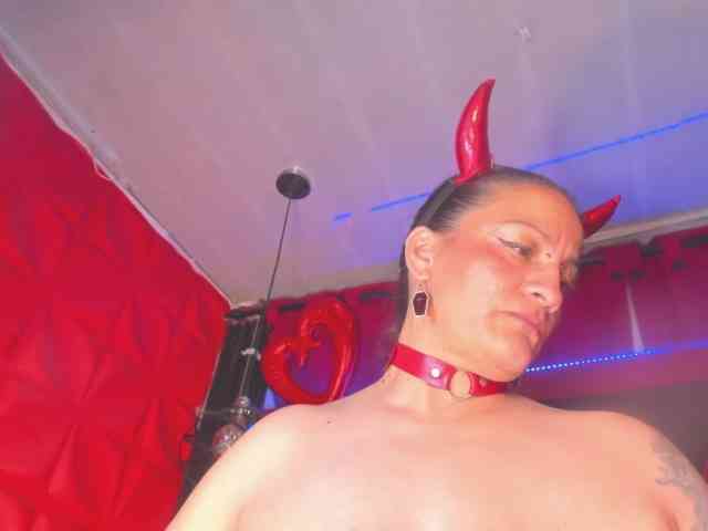 taylorhardcor webcam