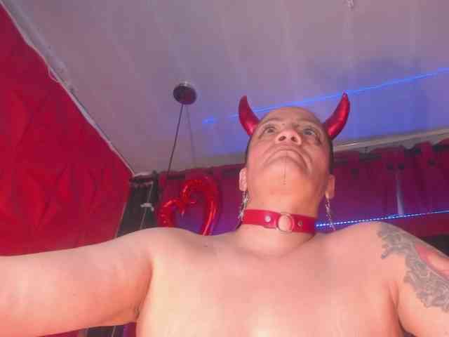 taylorhardcor webcam