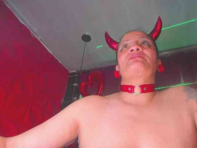 taylorhardcor webcam