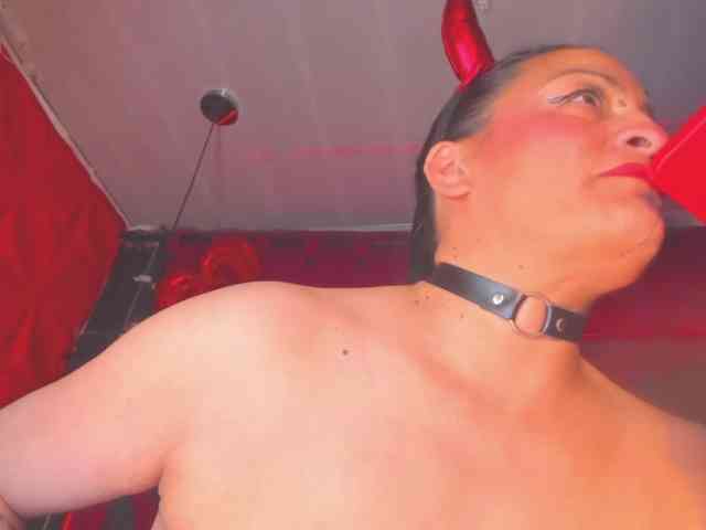 taylorhardcor webcam