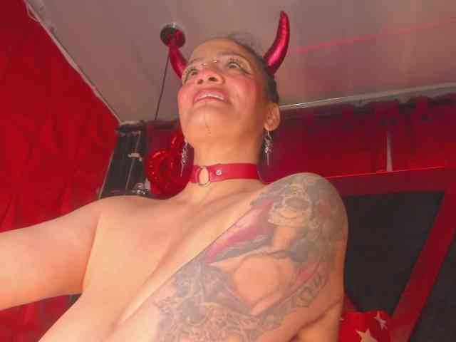 taylorhardcor webcam