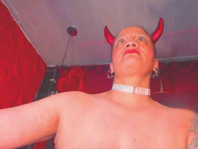 taylorhardcor webcam