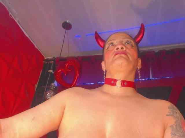 taylorhardcor webcam