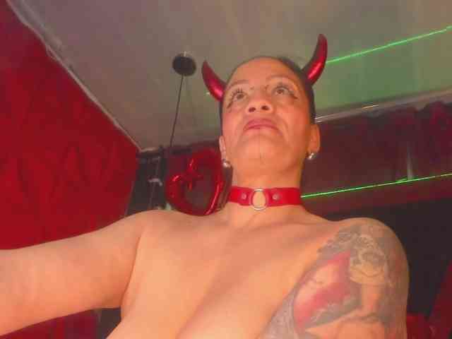 taylorhardcor webcam