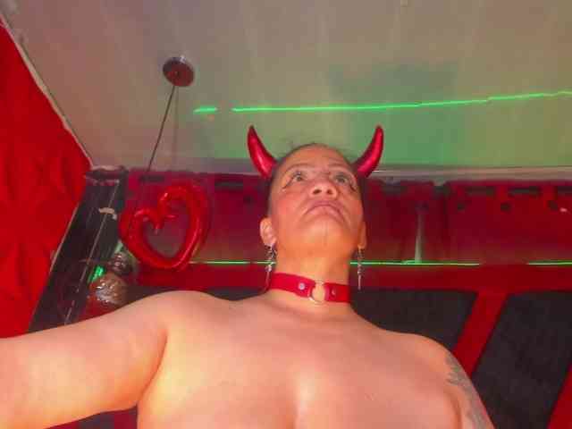 taylorhardcor webcam