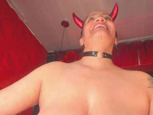 taylorhardcor webcam