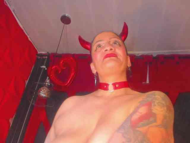 taylorhardcor webcam