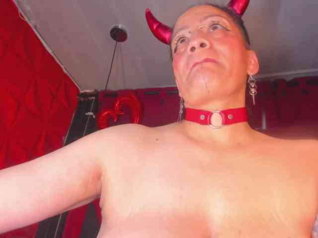 taylorhardcor webcam