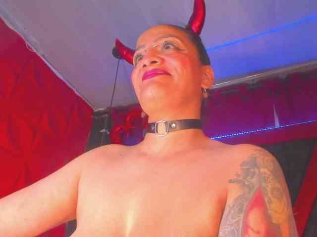 taylorhardcor webcam