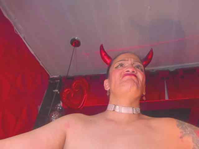 taylorhardcor webcam