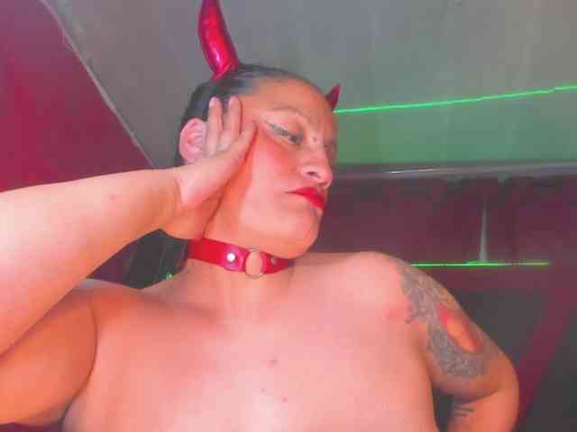 taylorhardcor webcam