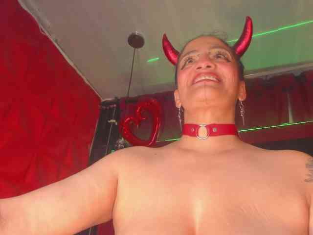 taylorhardcor webcam