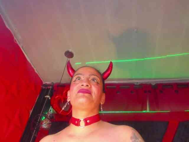 taylorhardcor webcam