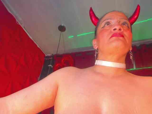 taylorhardcor webcam