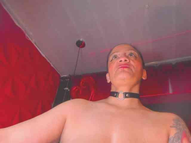 taylorhardcor webcam