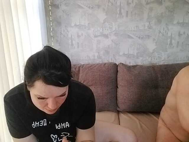 Sladkay-Parochka35's BongaCams show and profile