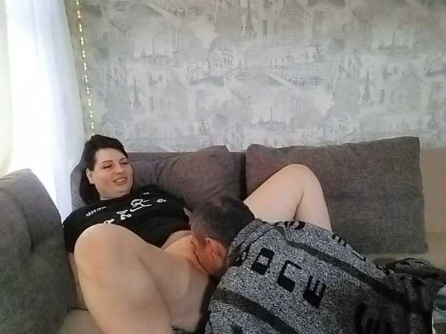 Sladkay-Parochka35's BongaCams show and profile