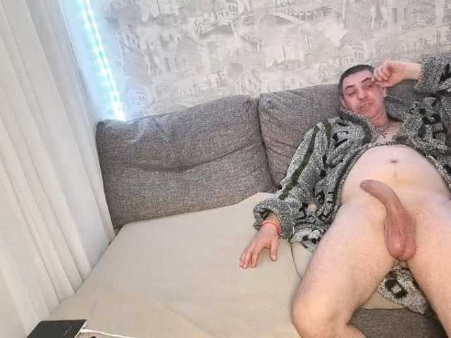 Sladkay-Parochka35's BongaCams profile