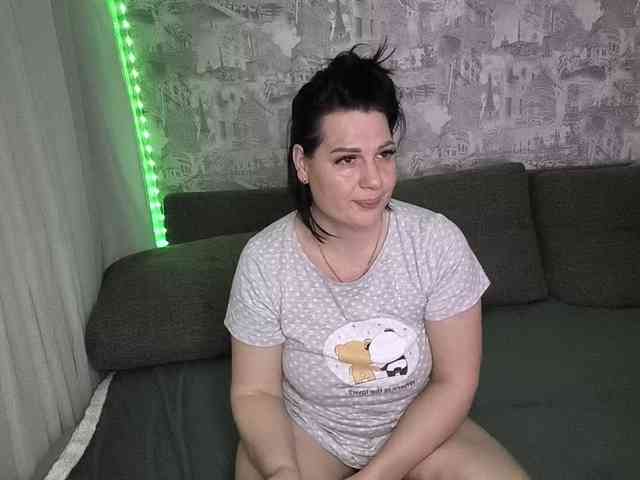 Sladkay-Parochka123 webcam