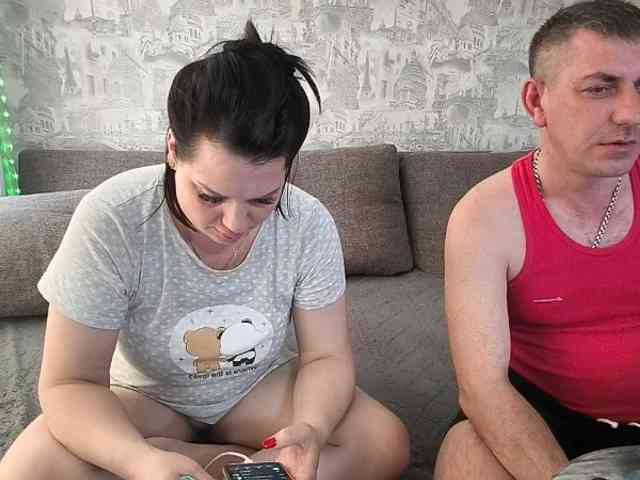 Sladkay-Parochka123 webcam