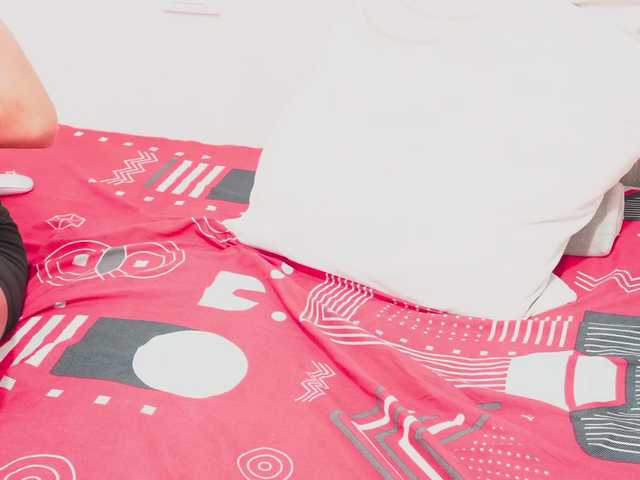 bils2203's BongaCams show and profile