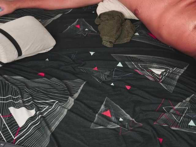 bils2203's BongaCams show and profile