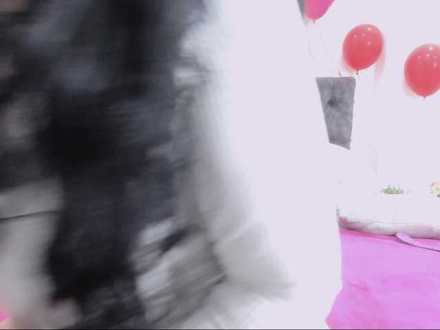 latinvalery's BongaCams show and profile