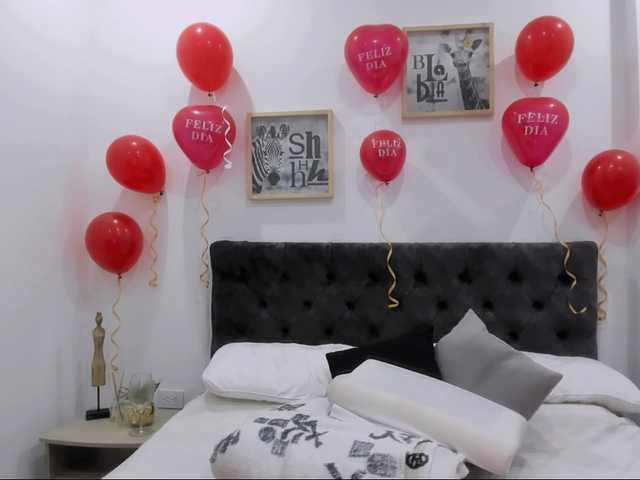 latinvalery's BongaCams show and profile