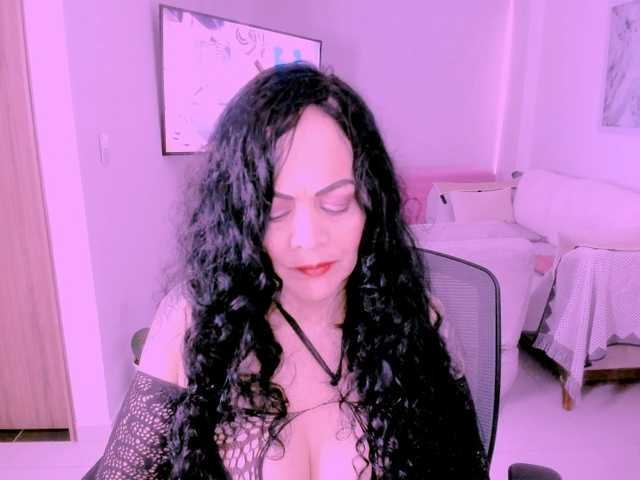  latinvalery chat room