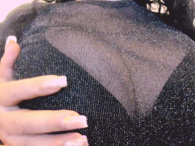 latinvalery's BongaCams show and profile