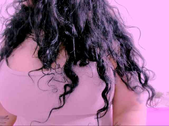 latinvalery webcam
